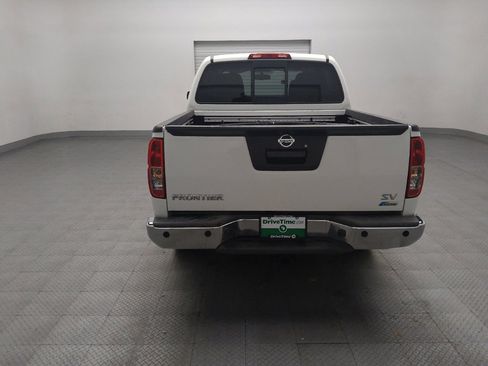 Used 2019 Nissan Frontier SV w/ Value Truck Package RWD image 6