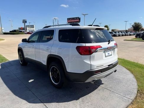 Used 2019 GMC Acadia SLT FWD image 5