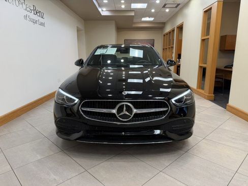 Used 2024 Mercedes-Benz C 300 4MATIC Sedan image 2
