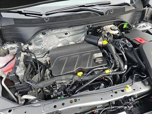 New 2026 Chevrolet Trax RS w/ Driver Confidence Package image 16