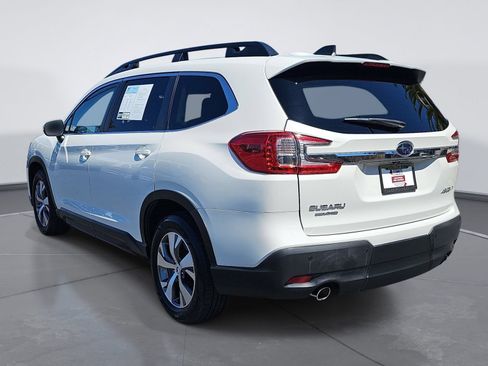 Certified 2023 Subaru Ascent Premium w/ Convenience Package AWD/4WD image 5