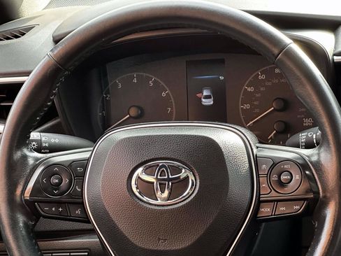 Used 2023 Toyota Corolla SE w/ SE Premium Package FWD image 19