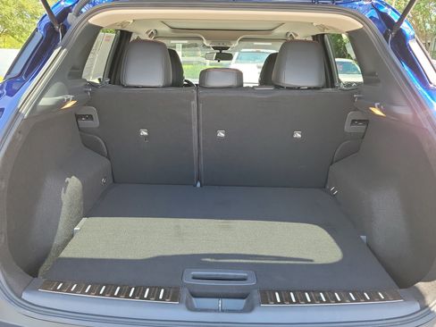 Certified 2025 Nissan Kicks SR w/ SR Premium Package FWD image 12