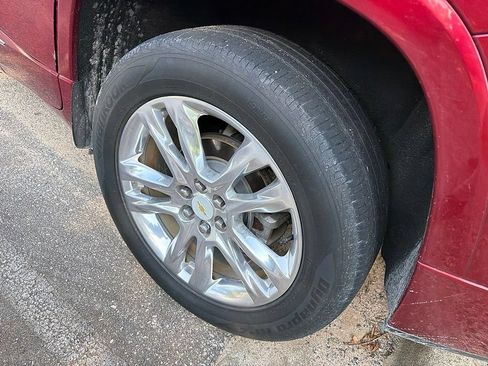 Used 2018 Chevrolet Traverse High Country AWD/4WD image 7