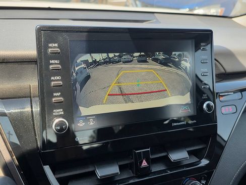 Used 2022 Toyota Camry XSE FWD image 26