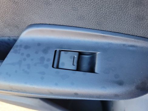 Used 2019 Honda Fit EX image 17