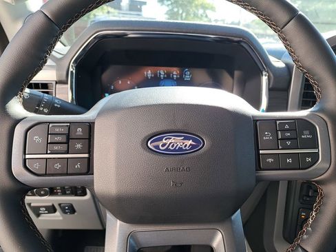 New 2025 Ford F150 Lariat w/ Equipment Group 501A Mid image 9