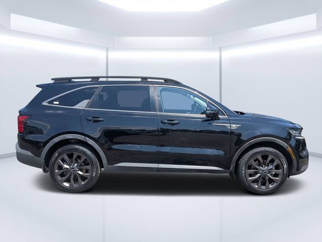Used 2022 Kia Sorento SX Prestige w/ Rust Color Package AWD/4WD image 2