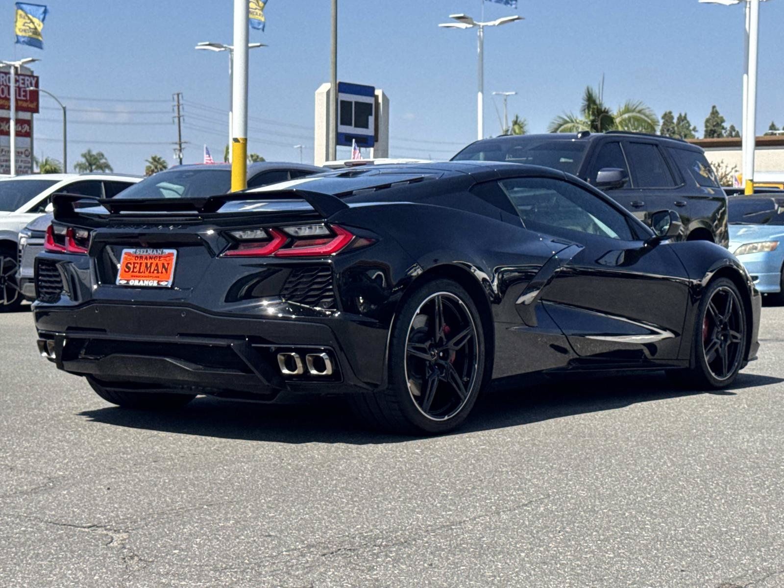 Used 2023 Chevrolet Corvette Stingray Preferred Cpe w/ Z51 Performance Package RWD image 5