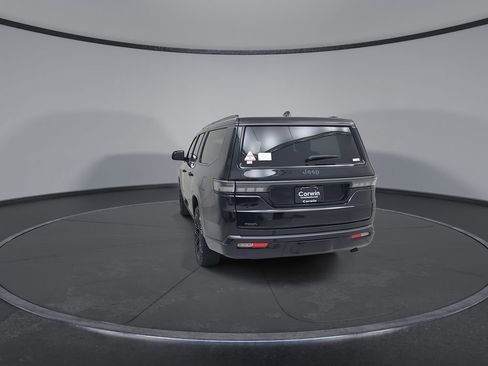 New 2026 Jeep Grand Wagoneer L Limited image 12