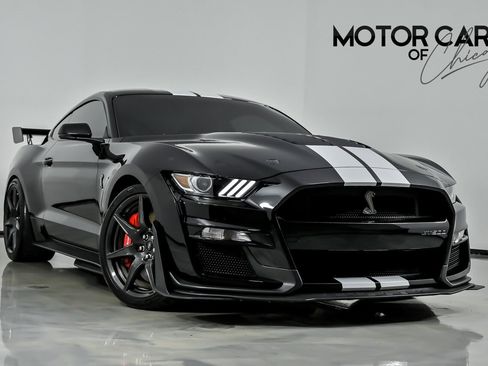 Used 2020 Ford Mustang Shelby GT500 w/ Carbon Fiber Track Pack RWD image 1