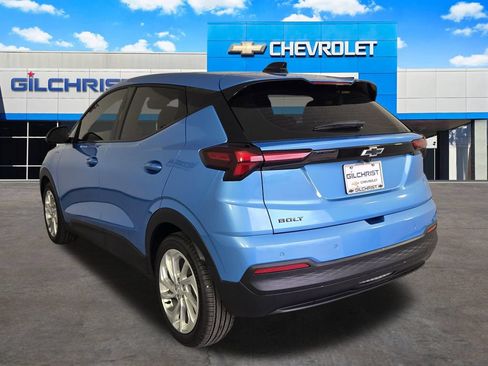 New 2027 Chevrolet Bolt LT w/ Comfort Package FWD image 6