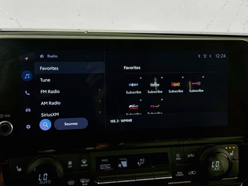 Certified 2025 Toyota Grand Highlander FWD image 14