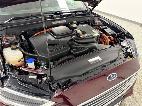 Used 2017 Ford Fusion Energi SE image 48