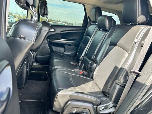 Used 2015 Dodge Journey Crossroad w/ Flexible Seating Group image 15