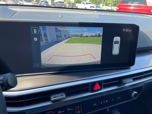 New 2026 Kia Sorento S FWD image 22