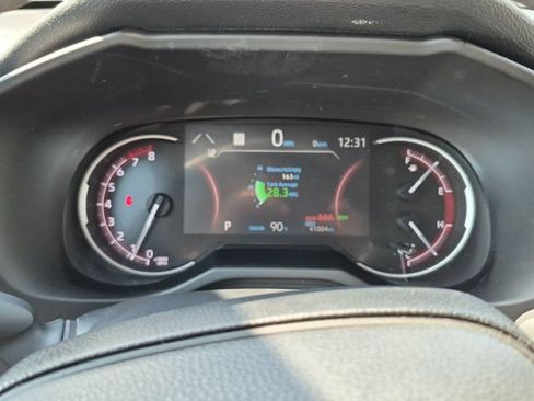 Certified 2024 Toyota RAV4 XLE AWD/4WD image 10