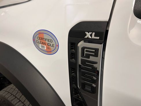 New 2026 Ford F550 4x4 Regular Cab Super Duty image 29