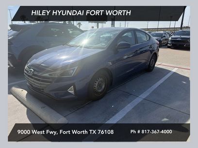 Used 2020 Hyundai Elantra SE w/ Cargo Package (C1)