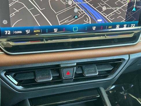 New 2026 Volkswagen Tiguan SEL R-Line AWD/4WD image 20