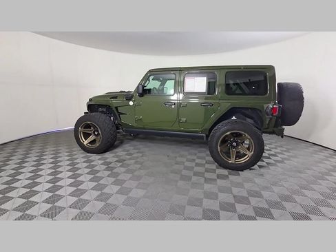Used 2024 Jeep Wrangler Unlimited AWD/4WD image 46