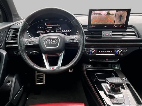 Used 2023 Audi SQ5 Prestige w/ Prestige Package AWD/4WD image 6