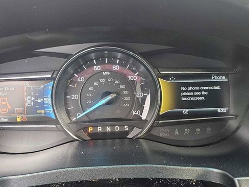 Used 2016 Ford Explorer Limited w/ Equipment Group 301A FWD image 10