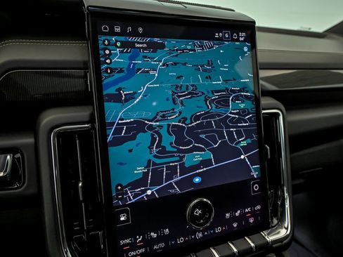 New 2026 GMC Yukon Elevation w/ Elevation Premium Package AWD/4WD image 17