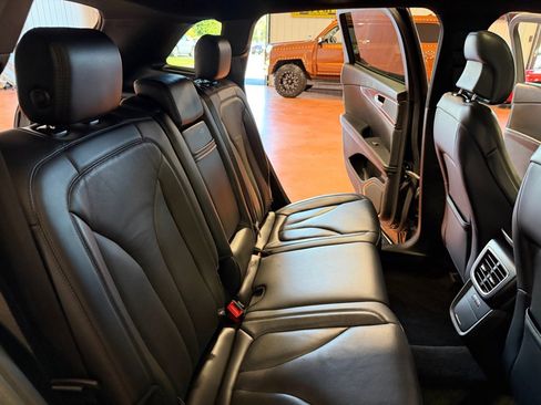 Used 2018 Lincoln MKX Reserve w/ Lincoln MKX Climate Package image 27