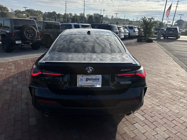 Used 2024 BMW 430i Coupe w/ M Sport Package RWD image 35