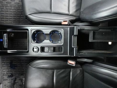 Used 2023 Lincoln Corsair Reserve w/ Equipment Group 201A image 38