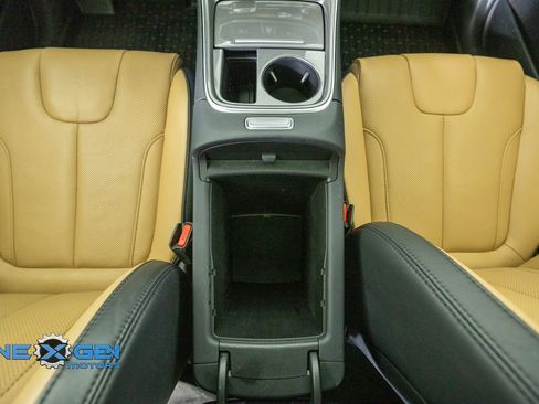 Used 2023 Hyundai Santa Fe Calligraphy AWD/4WD image 30