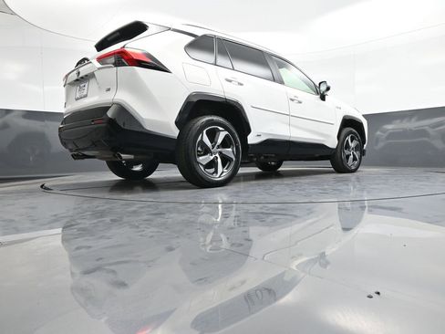 Certified 2023 Toyota RAV4 SE image 31