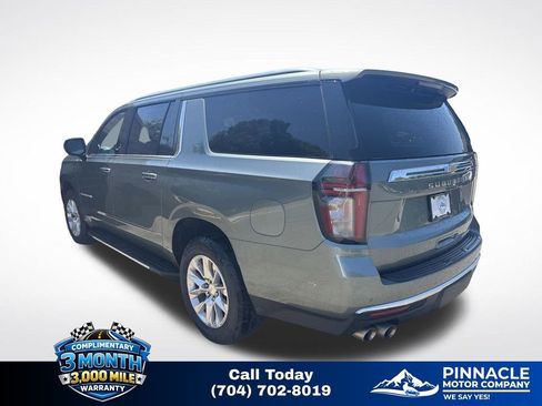 Used 2024 Chevrolet Suburban Premier AWD/4WD image 6