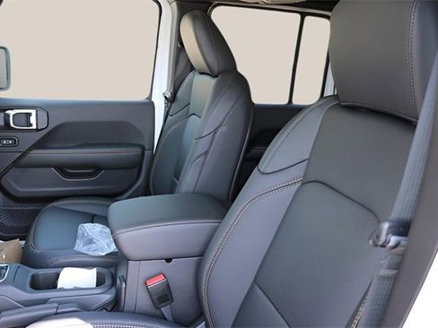 New 2025 Jeep Wrangler Unlimited Sahara image 12