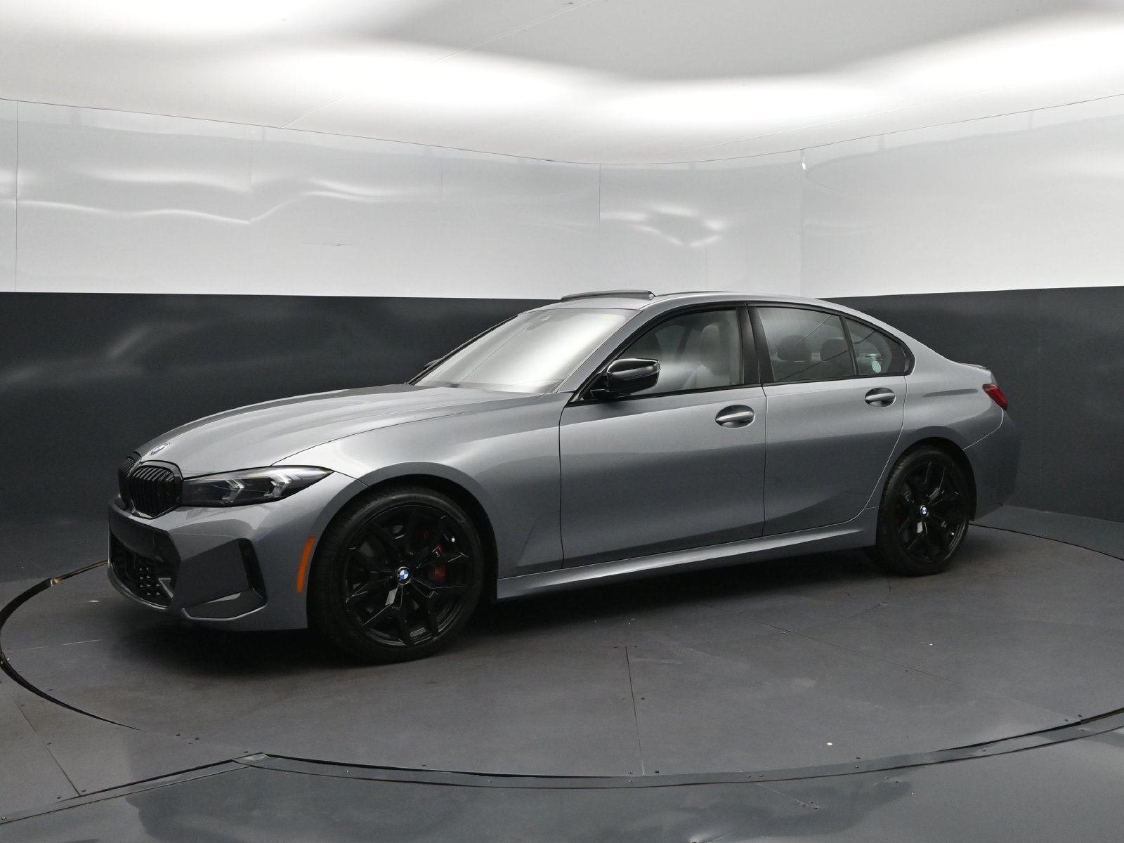 Certified 2026 BMW 330i Sedan w/ M Sport Package RWD image 3