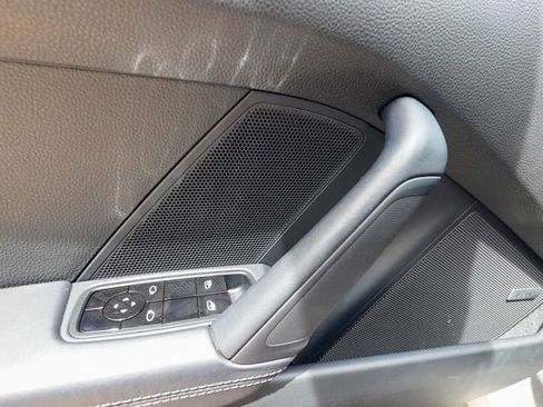 Used 2021 Porsche 911 Carrera 4 image 50