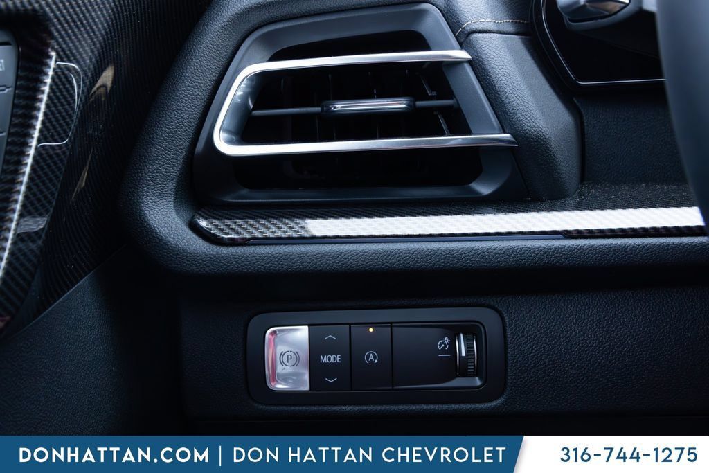 New 2026 Chevrolet Traverse High Country FWD image 11