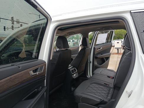 New 2026 Volkswagen Atlas SEL Premium R-Line AWD/4WD image 19