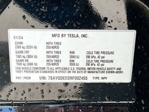 Used 2024 Tesla Model Y Long Range AWD/4WD image 33