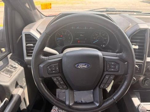 Used 2020 Ford F150 XLT w/ Equipment Group 302A Luxury AWD/4WD image 18
