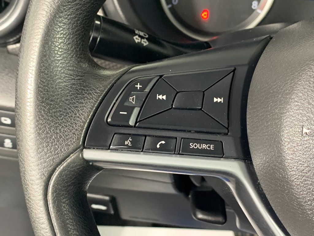 Used 2020 Nissan Kicks S FWD image 18