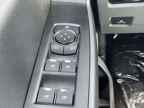 New 2026 Ford F250 XLT w/ FX4 Off-Road Package image 17