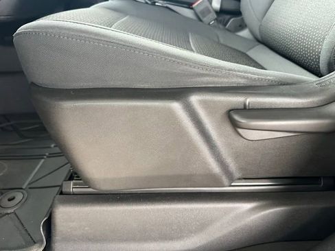 Used 2020 Chevrolet Silverado 1500 Custom w/ Custom Value Package image 27