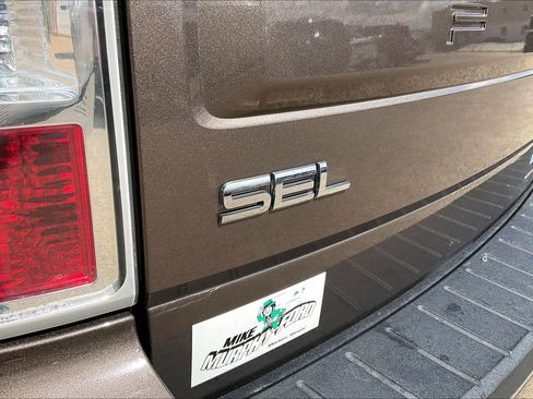 Used 2019 Ford Flex SEL w/ Equipment Group 202A image 8