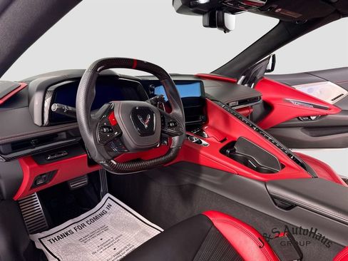 Used 2021 Chevrolet Corvette Stingray Premium Cpe w/ Z51 Performance Package RWD image 30