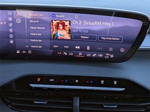 New 2025 Buick Enclave Sport Touring image 18