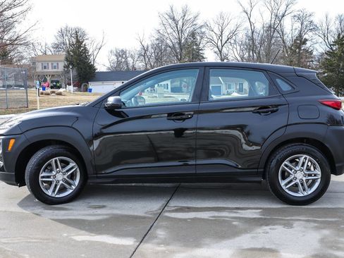 Used 2021 Hyundai Kona SE image 4