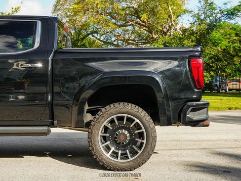 Used 2021 GMC Sierra 1500 SLT w/ SLT Premium Plus Package image 5