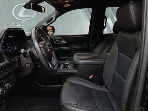 Used 2022 Chevrolet Tahoe LT w/ LT Signature Package image 34